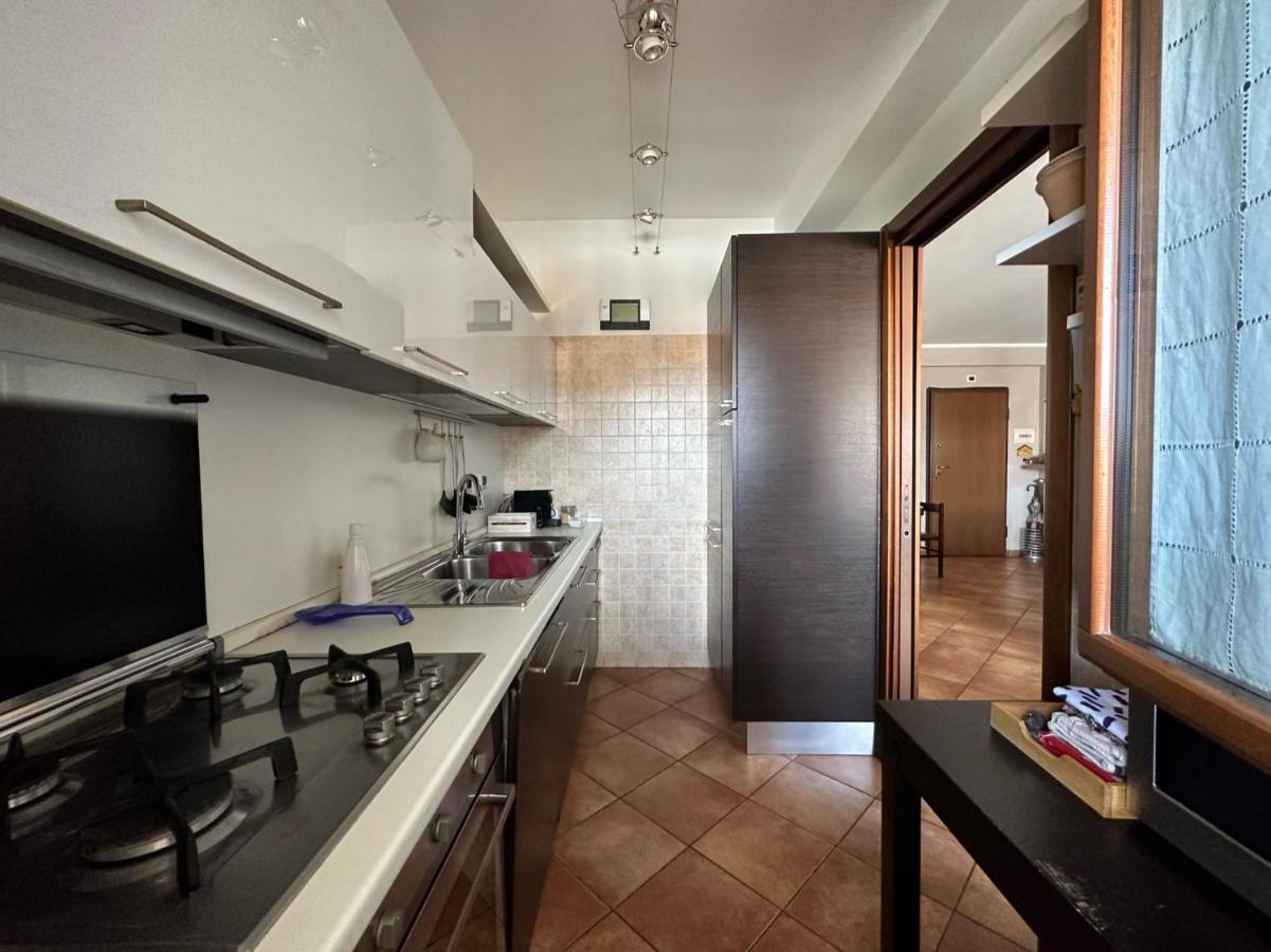 Casa Montessori Авеццано Екстер'єр фото